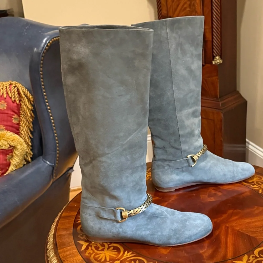 Vintage Y2K Botkier Grey Suede Knee high boots w/Gold Chain Size 37.5/7 $398